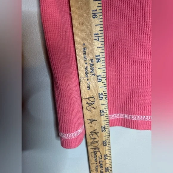 Levi’s Henley - Picture 9 of 14